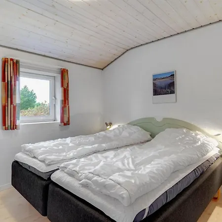 Prázdninový dům Asdis - 2-8km From The Sea By Interhome Bolilmark