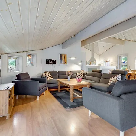 펜션 Asdis - 2-8km From The Sea By Interhome