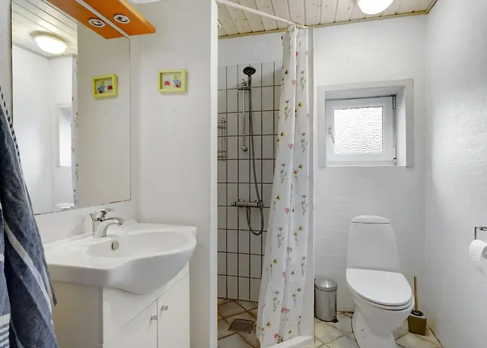 Asdis - 2-8km From The Sea By Interhome Bolilmark