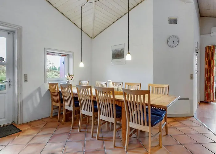 Ferienhaus Asdis - 2-8km From The Sea By Interhome *