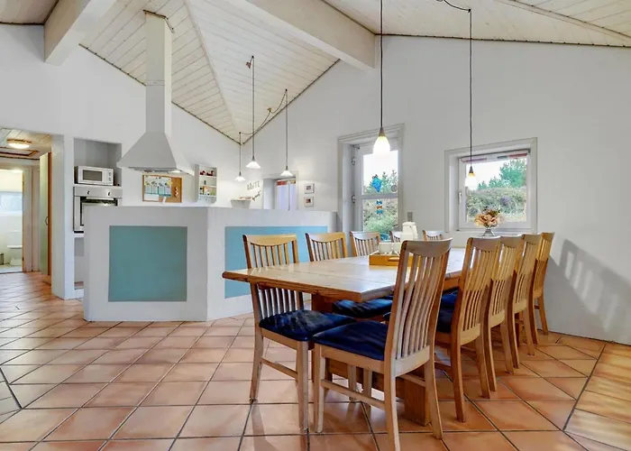 Asdis - 2-8km From The Sea By Interhome Bolilmark